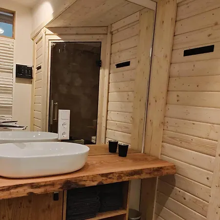 Apartman Exklusive Galeriewohnung Mit Privatsauna Und 2 Kaminen *